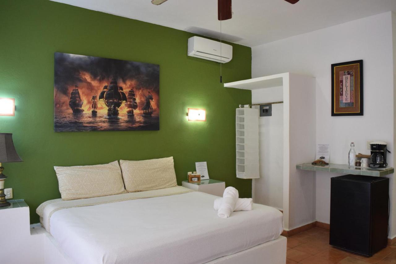 Hotel Boutique Skulls Landing Isla Mujeres Luaran gambar