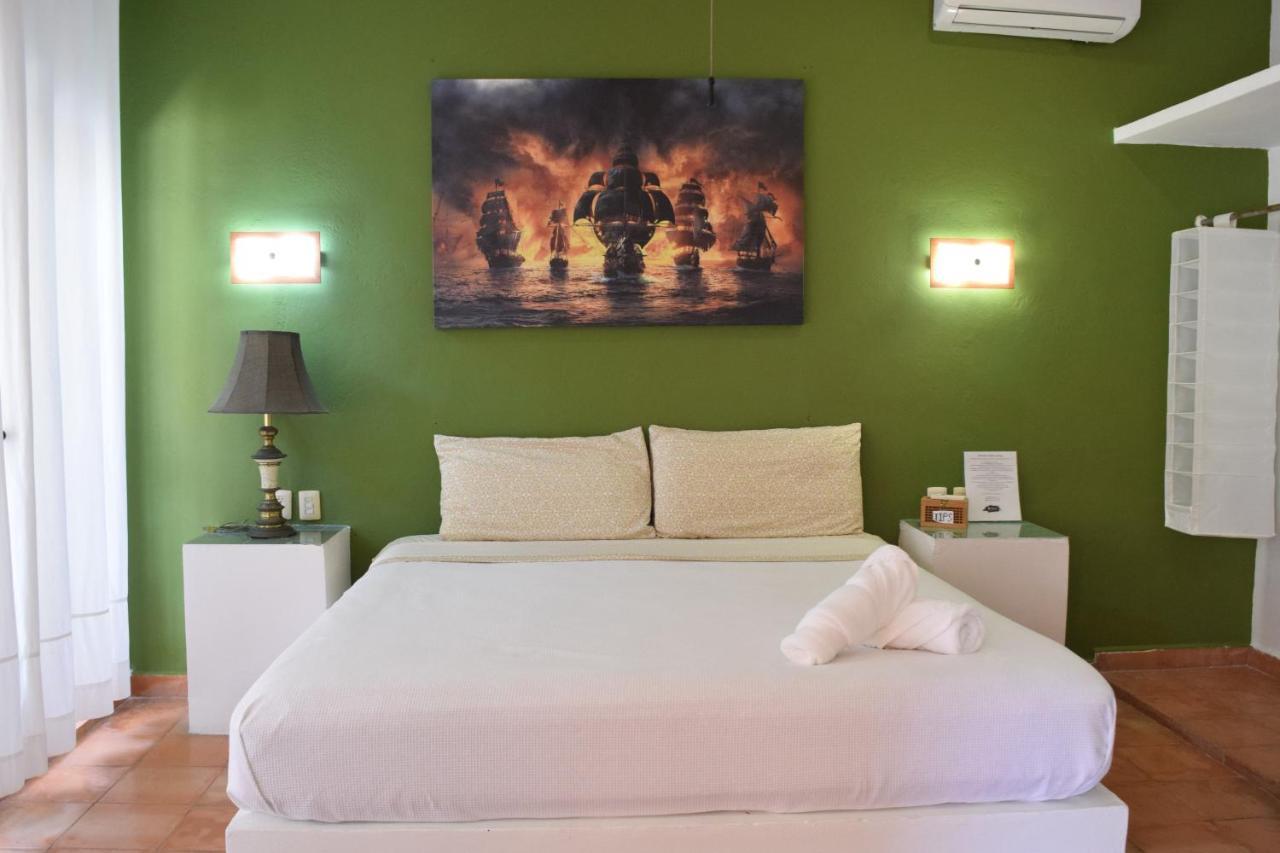 Hotel Boutique Skulls Landing Isla Mujeres Luaran gambar