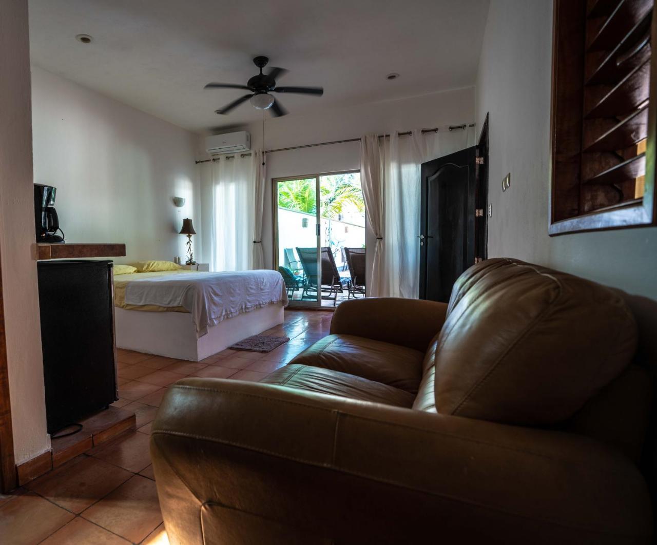 Hotel Boutique Skulls Landing Isla Mujeres Luaran gambar