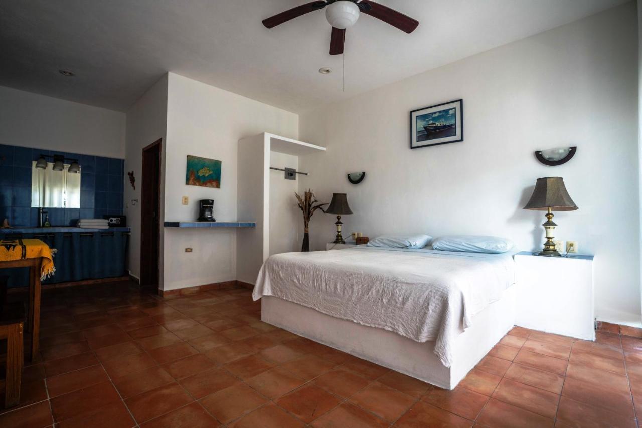 Hotel Boutique Skulls Landing Isla Mujeres Luaran gambar